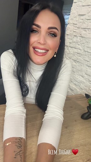 Glamorous Makeup Tutorial for Stylish Looks