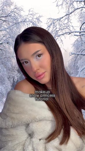 Makeup Shop Romania on Instagram: "Makeup Snow Princess Tutorial❄️ Cu produse de pe www.makeupshop.ro🔗✨ #makeupshop #makeupshopromania #makeuplover #snow #boysnberriescosmetics"