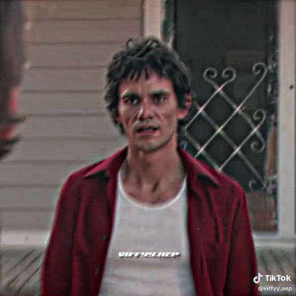 break my leg hurt me bad #edit #aftereffects #foryoupage #viral #learnontiktok