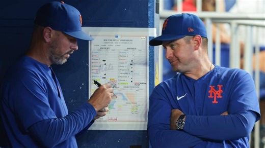 Is Mets manager Carlos Mendoza returning in 2026?