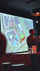 Woensdag 22 oktober 2025 stond bij MVV Maastricht volledig in het teken van verbinding en vooruitgang. Tijdens een goedgevulde dag kwamen drie belangrijke thema’s samen: de presentatie van de nieuwe hoofdtrainer Peter van den Berg, de actuele stand van zaken rondom het stadiondossier en een open supportersavond waarin clubvertegenwoordigers het gesprek aangingen met de achterban. Lees hier wat er deze avond allemaal besproken is: https://www.mvv.nl/nieuws/mvv-maastricht-kijkt-vooruit | MVV Maast