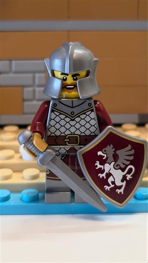 LEGO IDEAS 21358 Minifigure Vending Machine:Griffin Knight