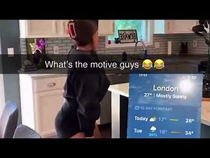 Hot tanned milf twerking