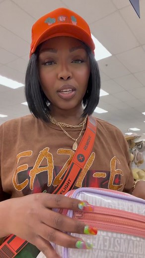 Steve Madden Fanny Packs: Black, White, Metallic - Shopping Finds at TJ Maxx & Marshalls