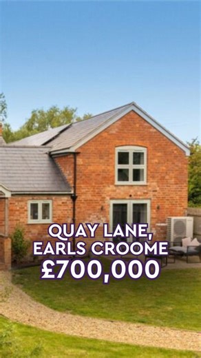 📍Quay Lane, Earls Croome 🧮 £700,000 🏠 Detached Barn Conversion 🛌 Four Bedrooms 🛋 Two Reception rooms 🚿 Two Bathrooms ⛲️ Generous Garden 🚗 Off Road Parking Contact us to find out more: ☎ 01684 201320 📩 malvern@nicolandco.co.uk #home #propertytour #homeliving #homedesign #homeinspo #worcesterhshire #homegoals #interiordesign #newhome #teamnicolandco | Nicol and Co