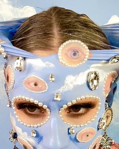 Join my SFX online class ⚡️ https://www.eventbrite.co.uk/e/skulltress-live-the-art-of-bald-caps-sfx-makeup-masterclass-24-apr-21-tickets-141119942547 ⚡️get inspired, get motivated, learn a new skill, feel positive and most of all LEVEL UP 💪🏼LEARN AT HOME🏠🌎 Can’t make it? Play back the class, on demand, at your leisure, up to two weeks after. All skill levels welcome @skulltressmasterclass ⚡️LINK IN BIO⚡️ Watch and learn as I demonstrate the professional art of Bald Cap application, made easy