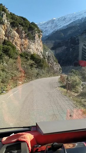 Βίντεο χρήστη Διονύσης Μακρης (@sakesmakres) με μουσική