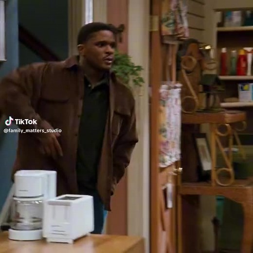 Eddie Winslow's Decision: A Heartfelt Talk with Dad Carl Winslow | Family Matters