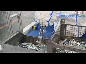 Robotic Bin Picking stamped parts - Euclid Labs' Mizar 3D camera & Moonflower software with a Robot