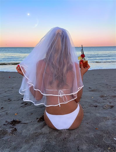 Bachelorette Veil: Bride to Be Party Gift - Etsy