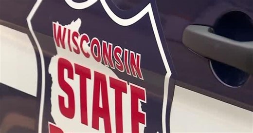 One dead following rollover crash near Lake Mills