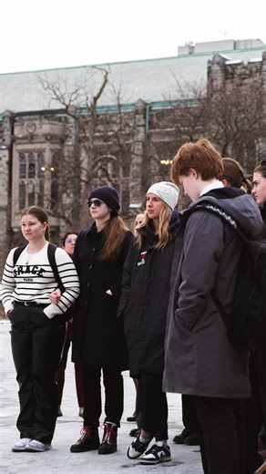Thank you to @uoftwhockey for giving PHA’s student-athletes a tour of your campus and a taste of Canada’s Ivy League at the University of Toronto Christmas Invitational 🏒🎓 #ThisIsPCS #ThisIsPHA ✅ @purcellcollegiate | @purcellhockey #femalehockey #hockeyacademy #play4purcell | Purcell Hockey Academy
