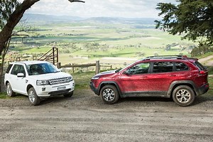 Jeep Cherokee v Land Rover Freelander 2 2014 Comparison - carsales.com.au