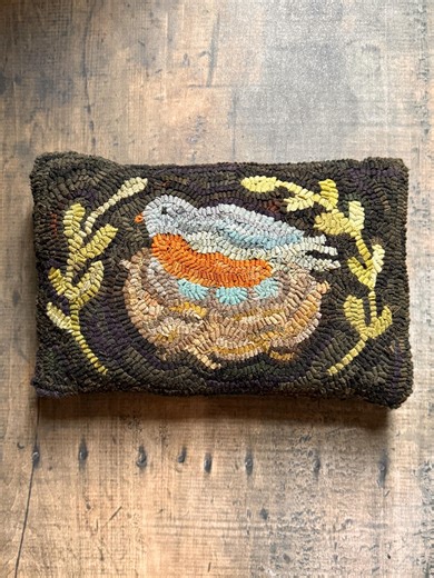Primitive Wool Folk Art Hooked Rug Pillow ~ Robin in Nest ~ Early Style - Etsy