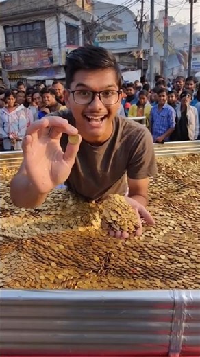 Gold Coin ka Box 😱🔥 #aishorts #funny #shorts