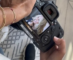 Behind the scenes! Shooting the album cover and video for Red Light, Green Light! Photographer: Pamela Springsteen Filmographer: Carlos Novais | Vonda Shepard