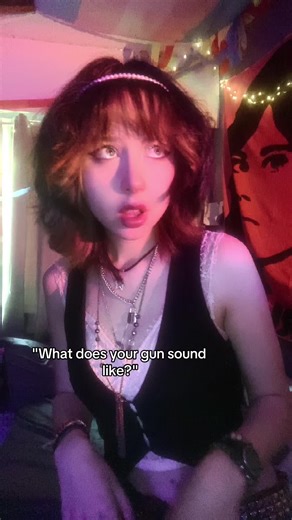 kurt had one tho #nirvana #kurtcobain #fyp #trending #yippee idea from @affectivn