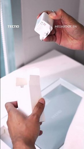 UNBOXING TECNO MEGABOOK S14