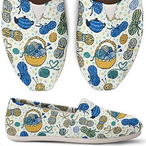 21K views · 292 reactions | Are you passionate about knitting? These limited edition shoes were made for you! ❤✂ | Groove Bags | Facebook