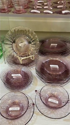 Beautiful Heisey! #heisey #heiseyglass #elegantglassware #stephensuniqueantiques