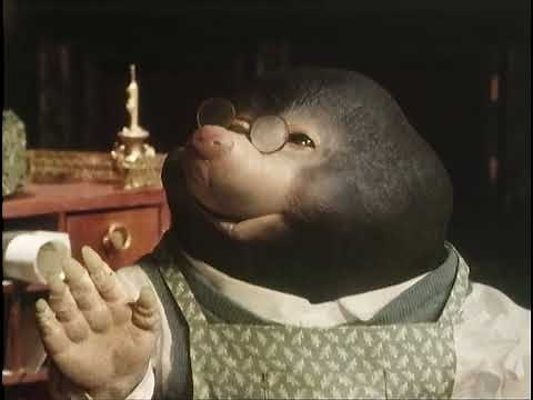 Fire at Toad Hall || The Wind in the Willows || Full Episode