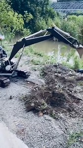 The genius of futuristic excavator driving is here… | Ninumanoso3