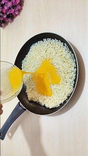 Got Rice and Eggs at Home? This Recipe is Quick, Easy, and Delicious! Egg Fried Rice