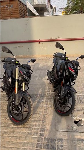 Bajaj Pulsar N250 Vs Pulsar N160 🔥#shorts #short #bajaj #n160 #n250 #india #viral