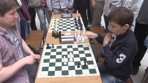 UNDER EXTREME TIME PRESSURE GM suffers a heartbreaking loss on the clock against super young talent... | Chess Champ