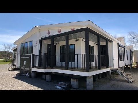 The Lulamae Farmhouse, 3 bedrooms, 2 bath