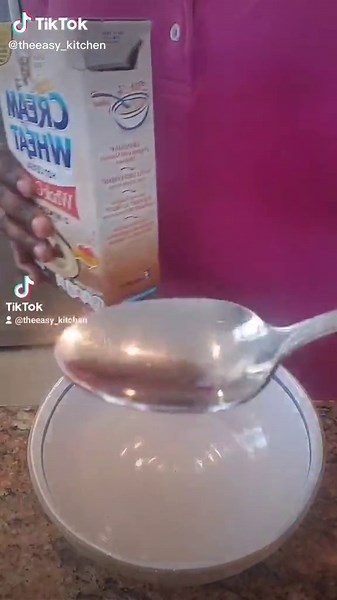 How I make my simple delicious Farina hot cereal quickly. #eabreakfast#foodtok#dontquityourdaydream