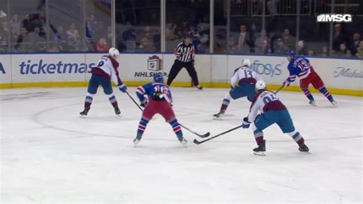 Artemi Panarin nets goal for Rangers