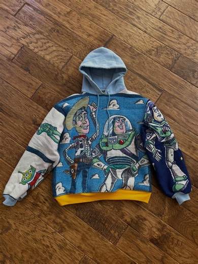 ^ | “TOY STORY” 📼 Size: Large Width: 24 Length: 27.5 $450 Made from ”2” Toy Story PROMO woven tapestry blankets to promote the first ever... | Instagram