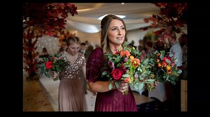 🍂✨ Excited to share one of our past autumn weddings with you all! This couple chose fresh bridal florals that perfectly captured the essence of autumn. From rich, warm tones to our 🍁Autumn Hire Me🍁 floral collection, these elements bring a touch of seasonal elegance to any celebration. Swipe through the images to see how we’ve incorporated these beautiful autumn blooms into our designs. If you're looking to add a touch of fall to your special day, consider hiring me for your autumn florals. L