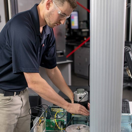 3400 & 6800 Series Universal Testing System Retrofits | Instron