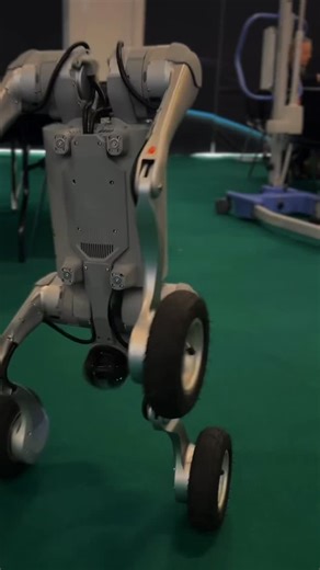 TechEx | UCL Intelligent Robotics Group live demo of their robot dog, at the meeting zone #techex #techexglobal #robot | Instagram