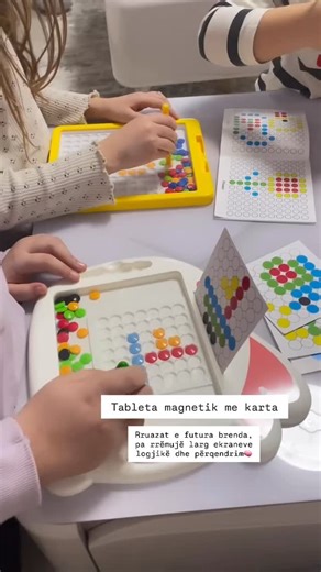 Lodra per fëmijë on Instagram: "Falë dizajnit magnetik dhe strukturës së mbyllur, loja është e sigurt, pa pjesë të vogla të lira, duke i lejuar fëmijët të luajnë të qetë dhe prindërit të ndihen të sigurt. Lodra inkurajon lojën e pavarur, duke ndihmuar fëmijën të fokusohet, të mendojë dhe të zgjidhë probleme në mënyrë natyrale. E përshtatshme për përdorim në shtëpi, çerdhe apo kopshte, kjo lodër është një zgjedhje ideale për prindërit që kërkojnë lojë me vlerë edukative, jo thjesht argëtim. ✨ Më 