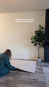 624 reactions · 18 shares | Setting up a safe little play space for my 6 month old 懶✨ Comment BABY and I will message you the playpen I got and the toys 殺懶 #babyplay #playpensetup #babyplayideas #6monthold #babystages #babyactivities #newmomlife #momlife #momsoftiktok | She's Living Well | Facebook