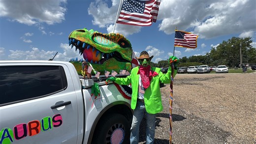 President Donald Trump comes to Iowa. See the vibes before his America250 rally.