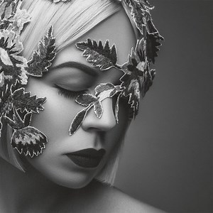 Onuka - Live With NAONI Orchestra