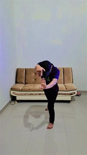 Step by Step Tutorial: Tari Bagurau Minang Lengkap