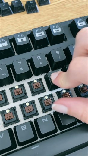 Mechanical Keyboard ASMR Sound Test (Real Talk) #shorts