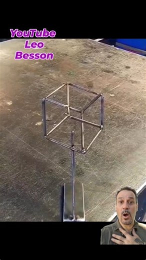 Todo es cuestión de perspectiva!!! Muy buen truco visual #leobesson #arteenhierro | Herreria Leo Besson