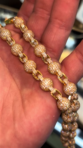 Get your custom 28-inch ball bead chain set with lab-grown or natural diamonds. Crafted to perfection, just the way you want it. ✨ #diamond #eye #diamondeye #jonesjewelryco #jewelry