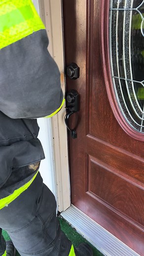 Firefighter Quick Kit Firefighter Swipe Tool - Non-Destructive Door Entry Solution