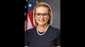 Broward's House Democrat switches party