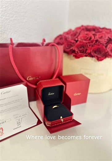 Loved in ways I once prayed for..❤️ Not just a gift, but a memory💍 #love #cartier #CoupleGoals #memories #happy