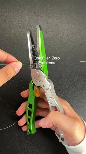 Hook stuck? Line tangled? One plier fixes it all! Split rings, cut lines, crimp weights—your all-in-one fishing essential!#fishing#fishingtools #anglerlife #fishingpliers#fishinggear#lurefishing #multitool#outdoortools #fishingessentials