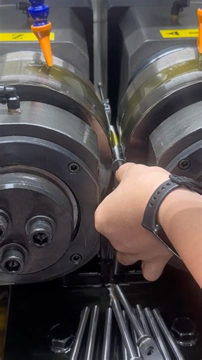 CNC-thread rolling dies #knurling#foryou#screws#machine#factory#cnc#mechanical