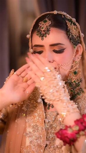 SUMBUL COLOR BAR on Instagram: "Regal Brides ✨——————————✨ SUMBULBRIDALSALON Signature by SUMBUL"